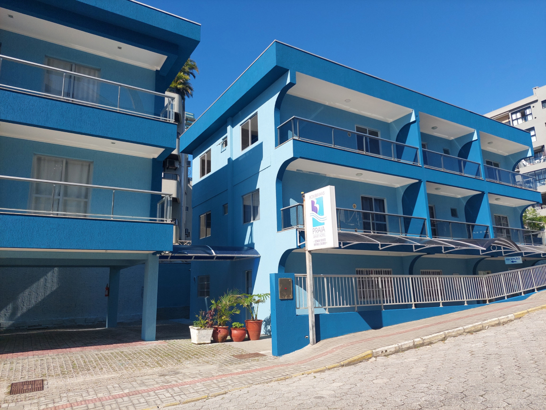 Foto da fachada do Bombinhas Praia Apart Hotel II